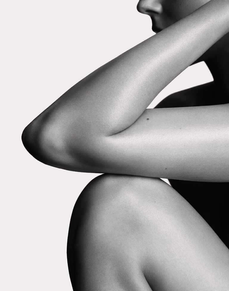 Complice -  FS_Body_BW.jpeg